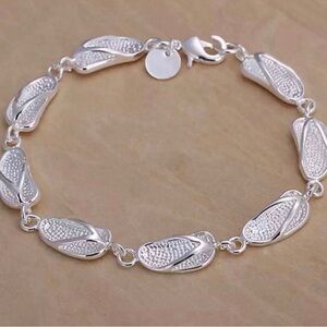 Sterling Silver Leaf Link Bracelet